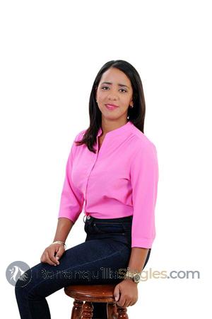 167402 - Esmarlyn Age: 35 - Dominican Republic