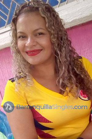 181044 - Tatiana Age: 35 - Colombia