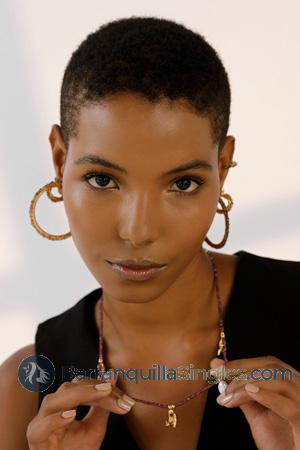 222381 - Keilin Age: 26 - Colombia