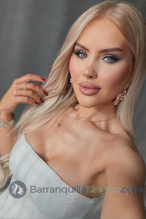223485 - Viktoriia Age: 34 - Ukraine
