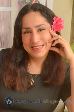 224080 - Vanessa Age: 49 - Peru