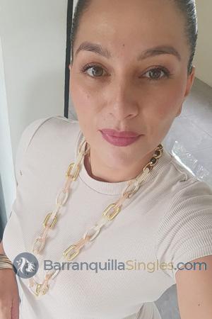 225118 - Evelyn Age: 39 - Costa Rica