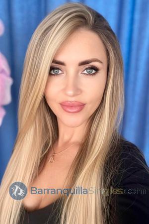 225271 - Valentina Age: 41 - Ukraine