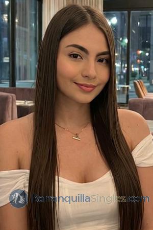 227423 - Valeria Age: 25 - Colombia