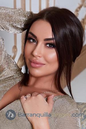 229112 - Oksana Age: 34 - Ukraine