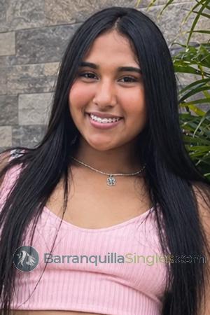 229504 - Carolina Age: 22 - Colombia